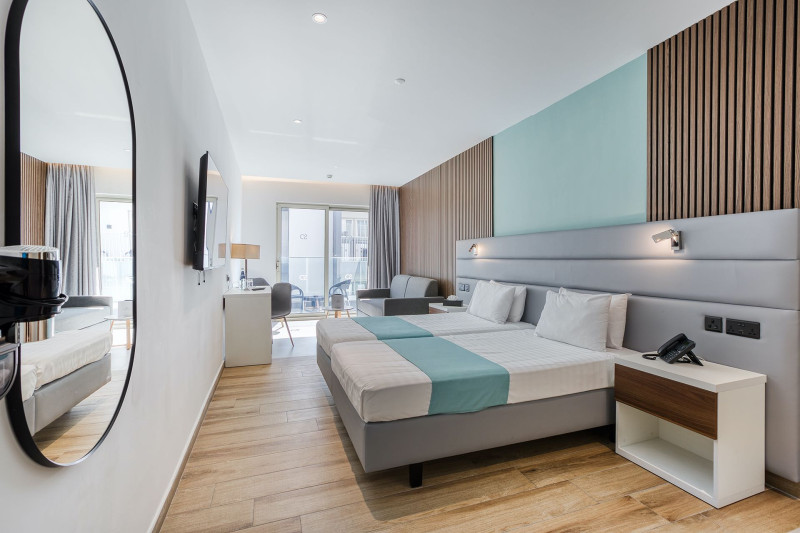 Solana Hotel & Spa