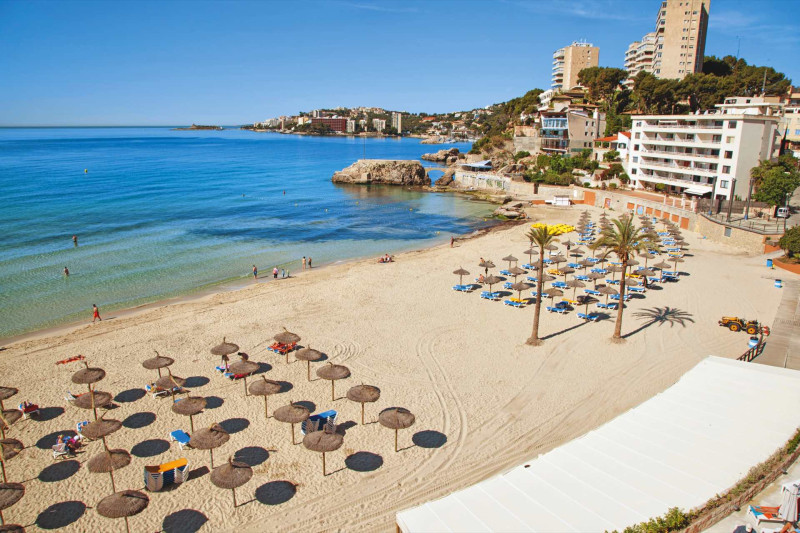 Be Live Adults Only Marivent