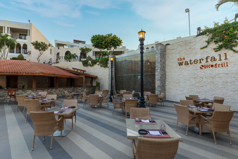 Sunrise Arabian Beach Resort -Grand Select-