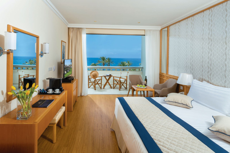 Constantinou Bros Athena Royal Beach Hotel