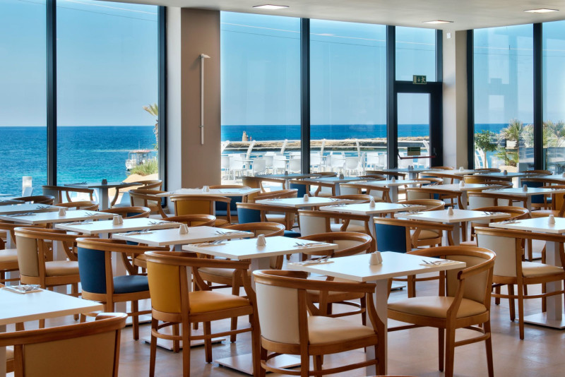 Riviera Hotel & Spa