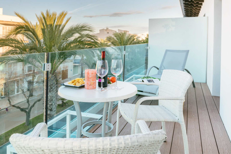 Llaut Boutique Hotel