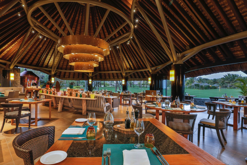The Bay Club at Anahita