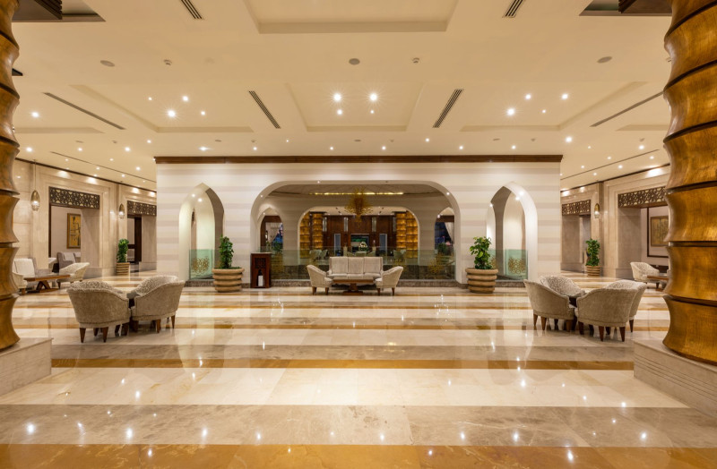 Sunrise Arabian Beach Resort -Grand Select-