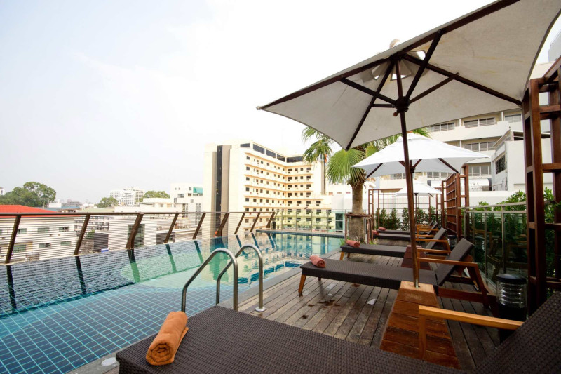 Sunshine Hotel & Residence