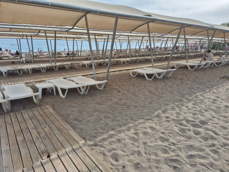 Mira Meridia Beach Resort Hotel