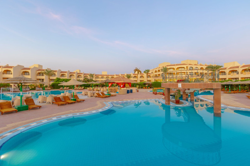 Flamenco Beach & Resort