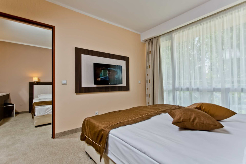DIT Evrika Beach Club Hotel