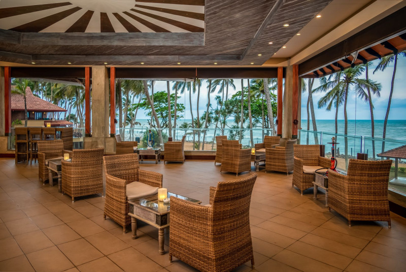 Royal Palms Beach Hotel