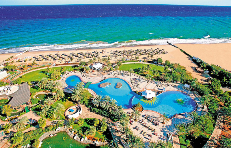 Le Meridien Al Aqah Beach Resort