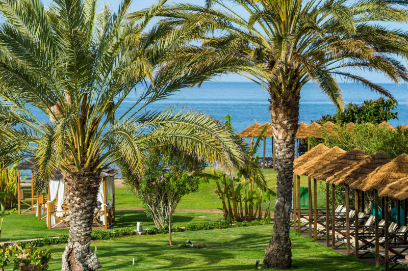 Constantinou Bros Athena Royal Beach Hotel