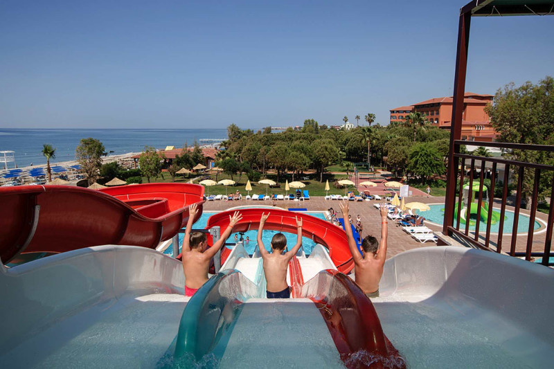 Club Turtas Beach Hotel