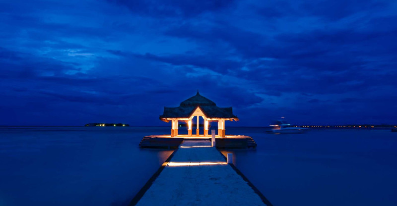Holiday Inn Resort Kandooma Maldives