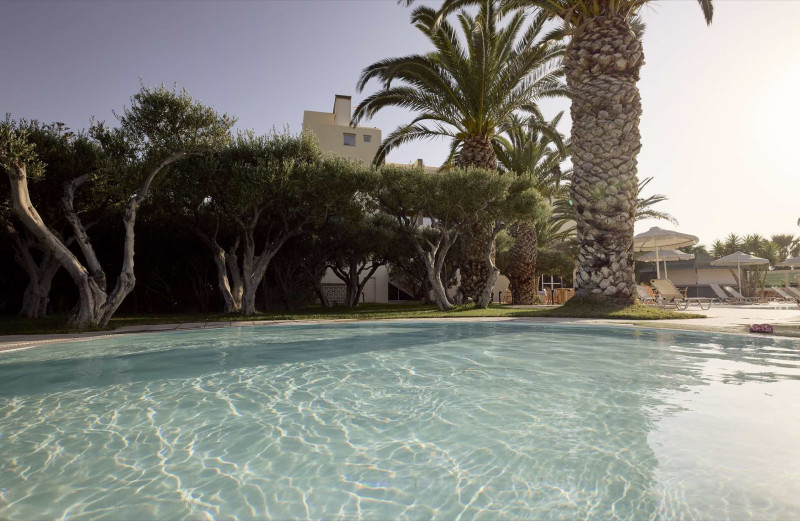 CHC Tylissos Beach