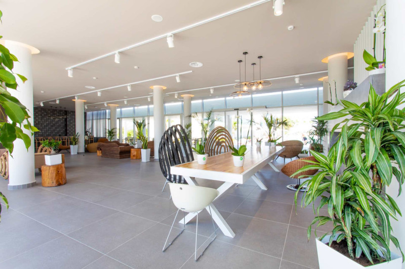 White Dreams Resort