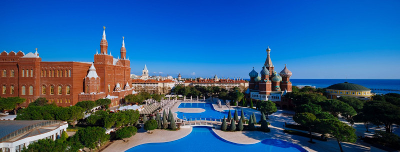 Kremlin Palace Deluxe