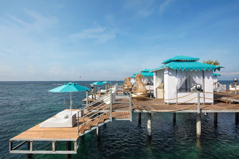 Granada Luxury Beach