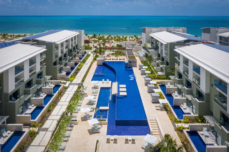 Catalonia Grand Costa Mujeres All Suites & Spa