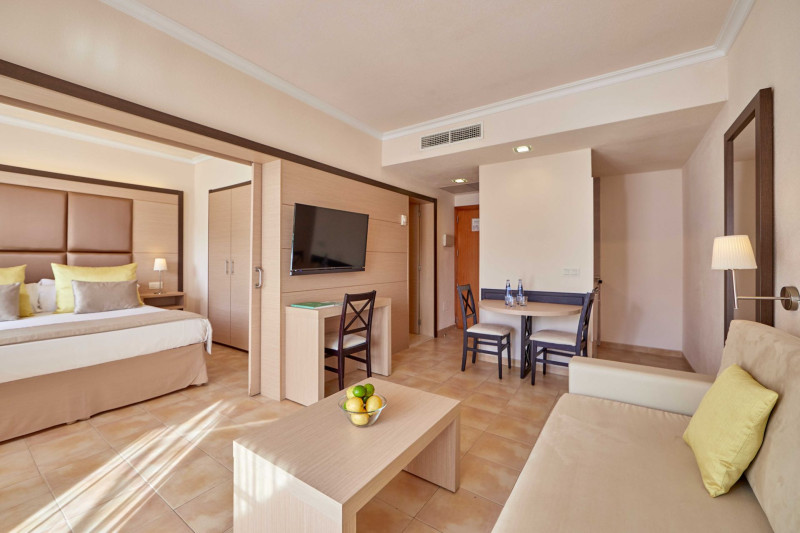 Zafiro Cala Mesquida & Spa