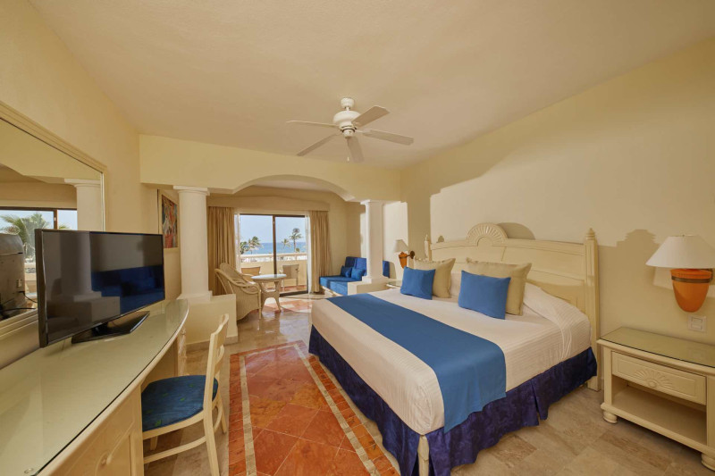 Bahia Principe Luxury Akumal