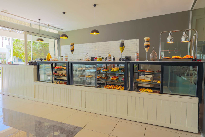 Crystal Centro Pearl Collection