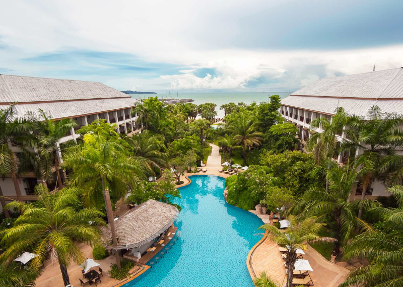 Ravindra Beach Resort