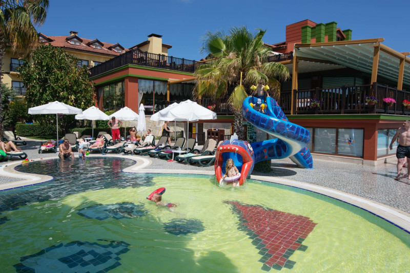 Alba Resort Hotel