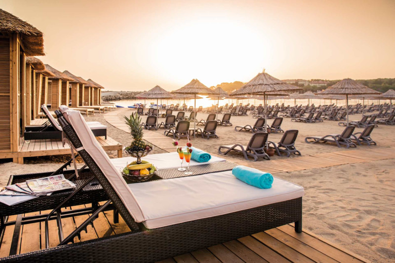 Rubi Platinum Spa Resort & Suites