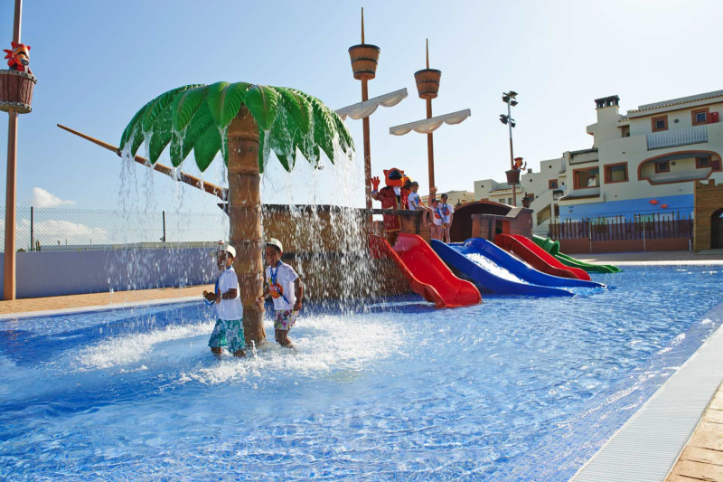 Baby Blau Punta Reina Resort