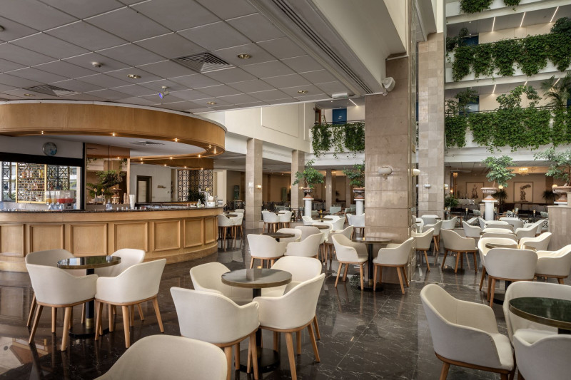 Louis Phaethon Beach