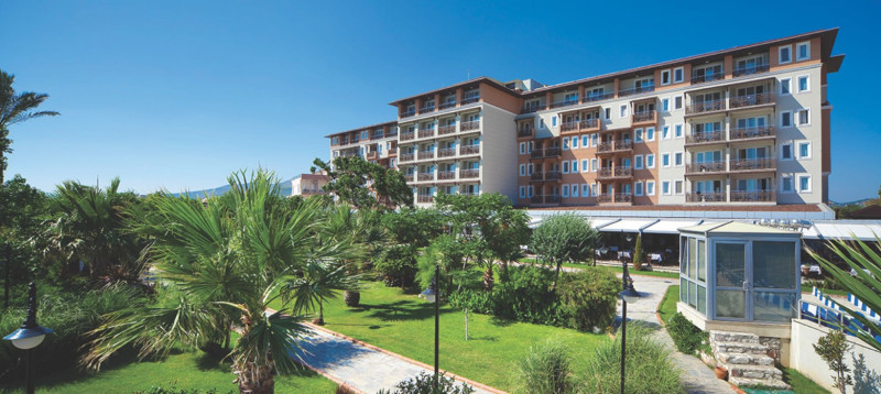 Cactus Paradise Beach Club