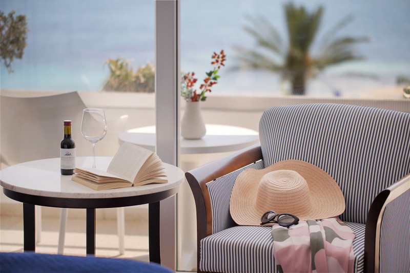 Grecian Sands Hotel