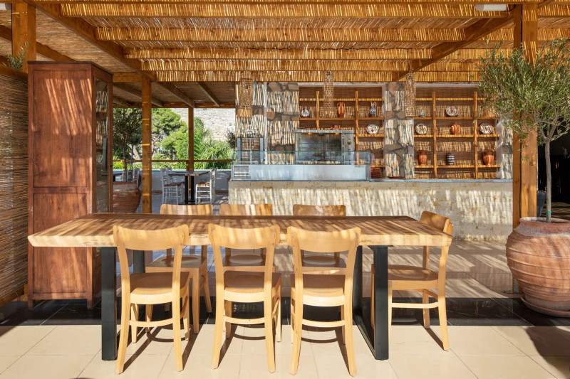 Costa Lindia Beach Resort & Spa