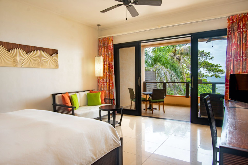 DoubleTree by Hilton Hotel Seychelles-Allamanda Resort & Spa