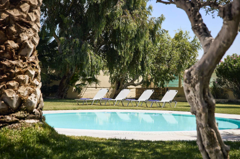 CHC Tylissos Beach