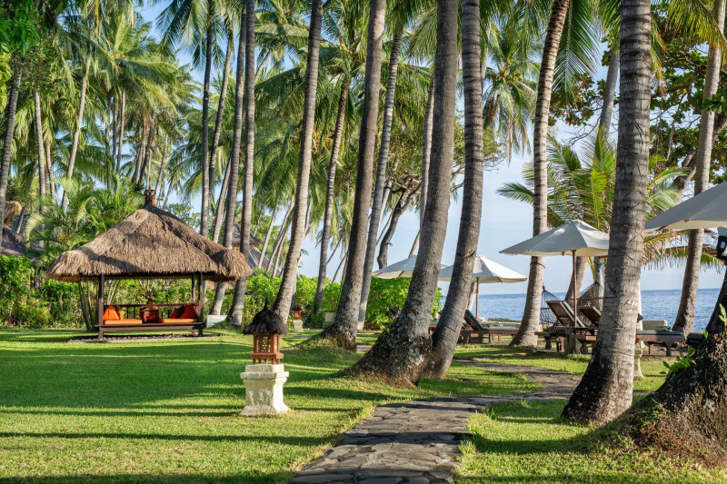 Alam Anda Ocean Front Resort & Spa