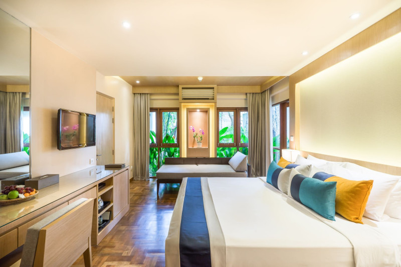 Chaweng Regent Beach