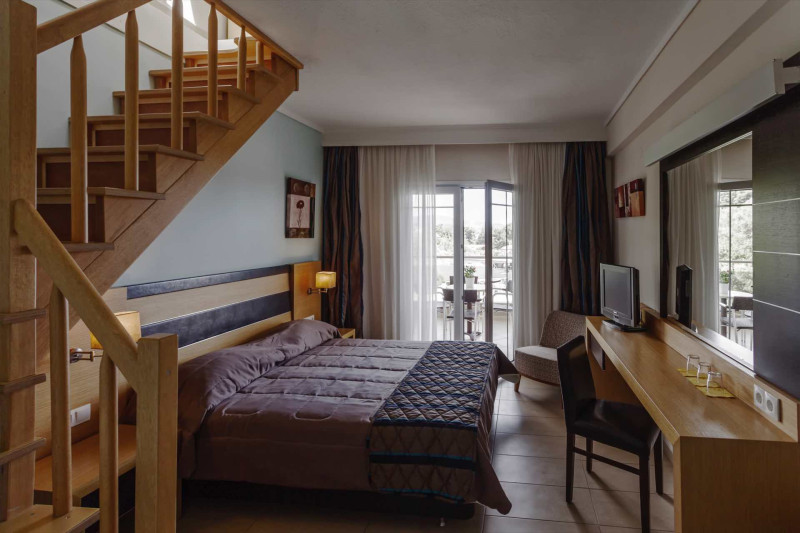 Lagomandra Hotel & Spa