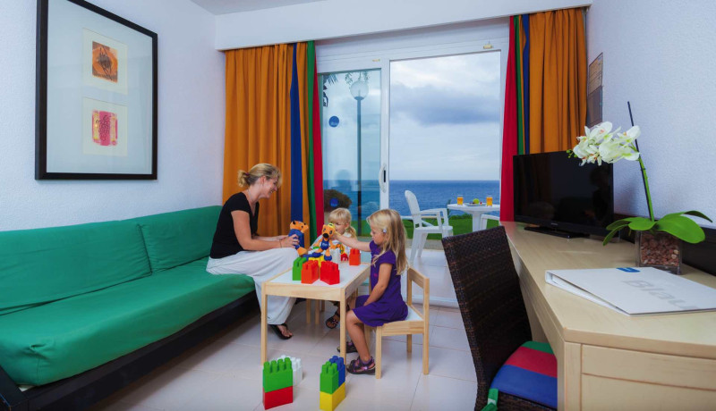 Baby Blau Punta Reina Resort