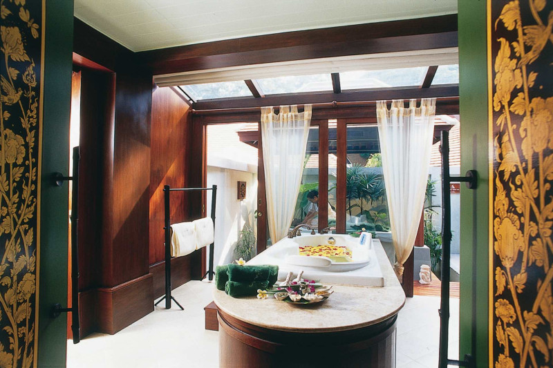 Chaweng Regent Beach