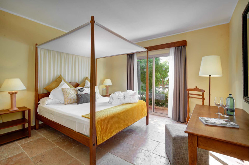 Pula Suites Boutique Resort