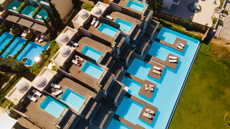 The Ixian Grand & All Suites