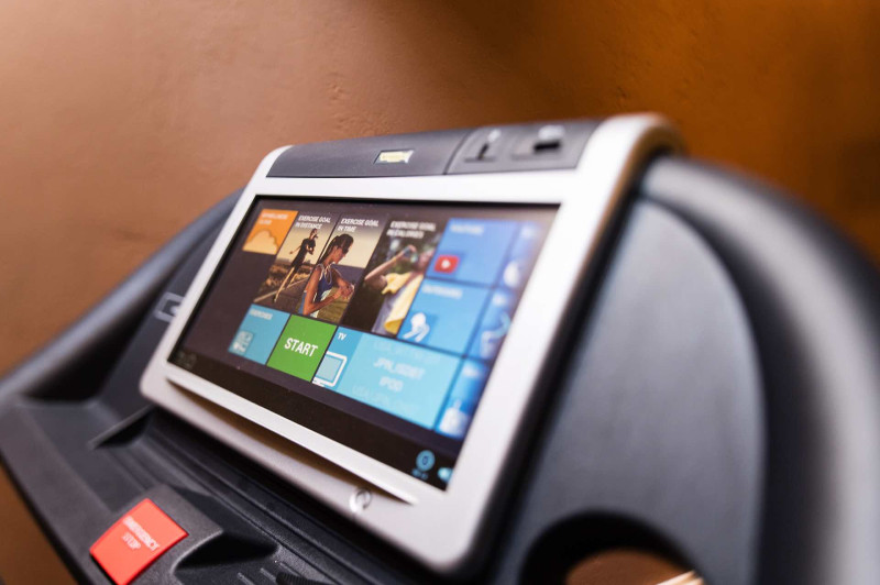 Alexandra Golden Boutique