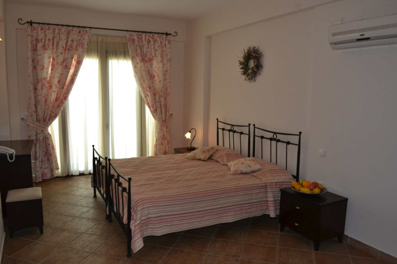 Almyros Villas Resort