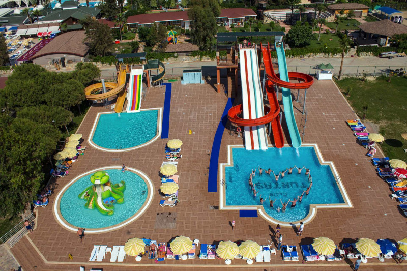 Club Turtas Beach Hotel