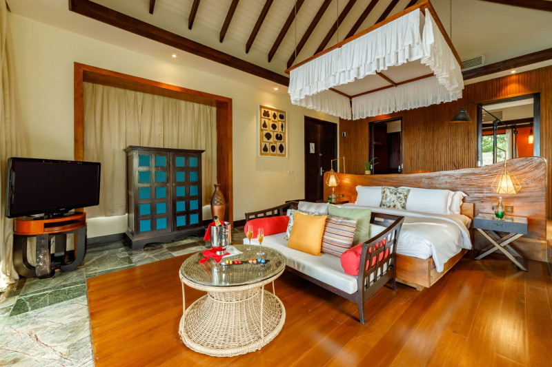 OZEN Reserve Bolifushi