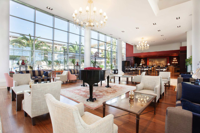 Grupotel Playa de Palma Suites & Spa