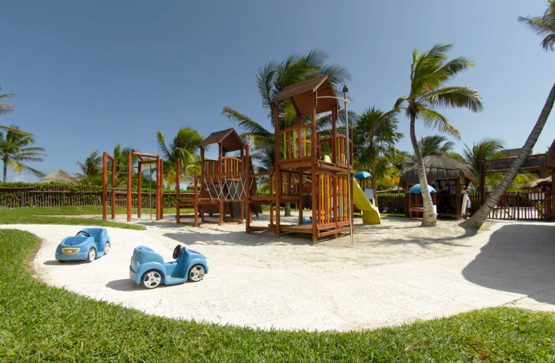 Grand Palladium Kantenah Resort & Spa