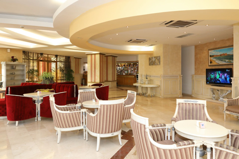 Duni Marina Royal Palace