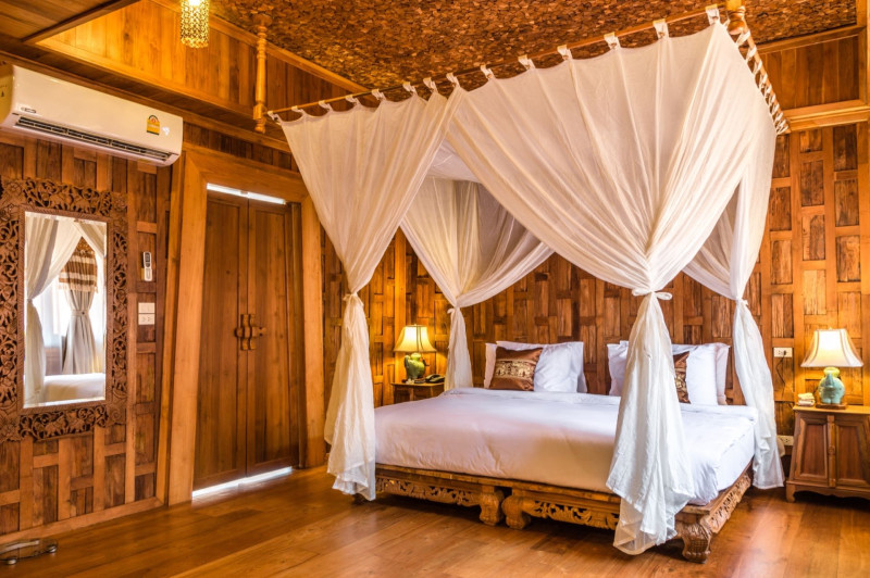 Santhiya Phuket Natai
